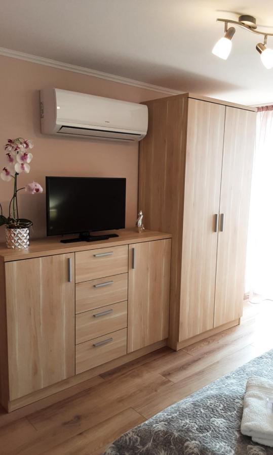 Jazmin Apartman Tihany Exterior photo